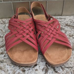 Easy Spirit Women's Red Woven Slingback Sandals